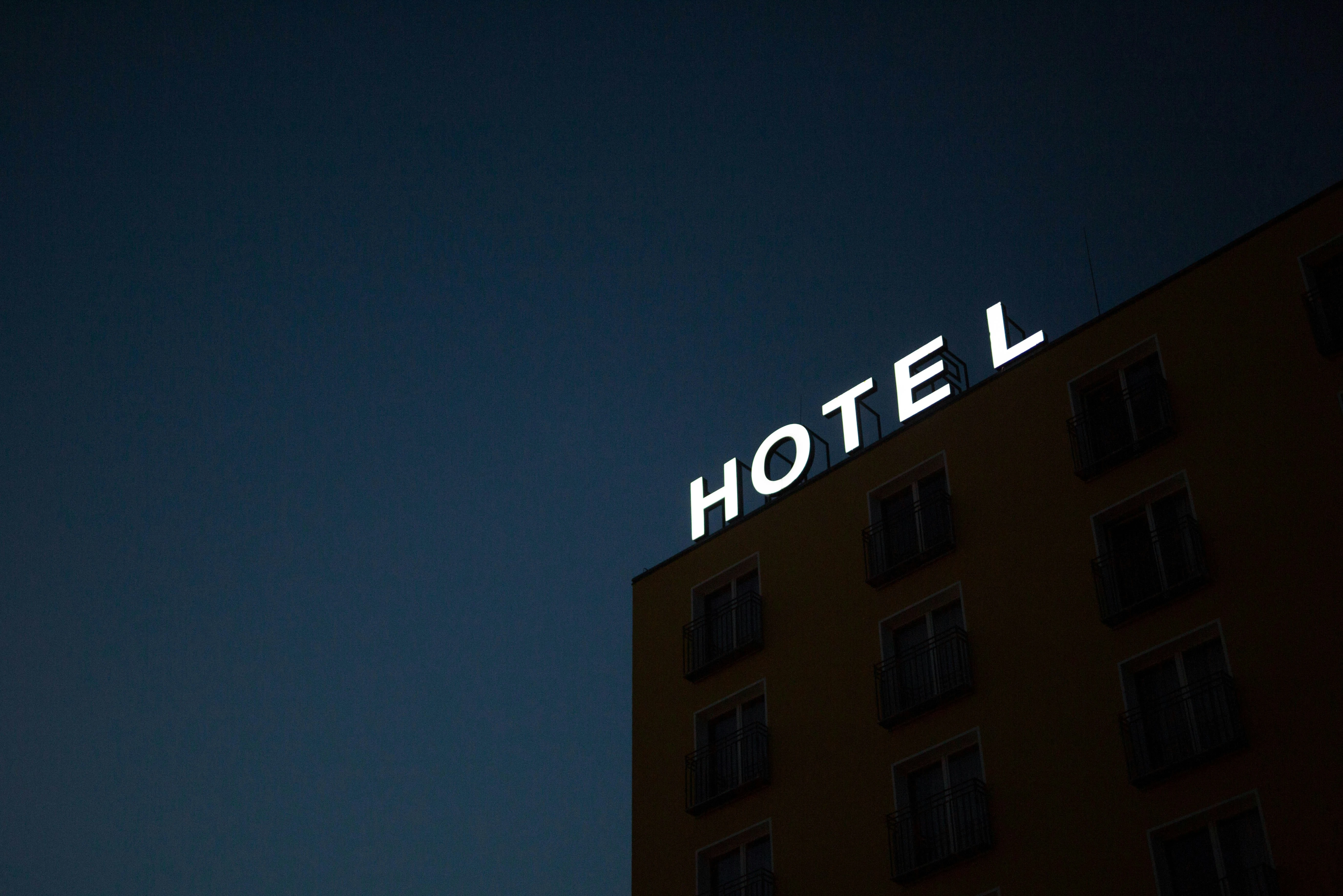 Hotel Lease